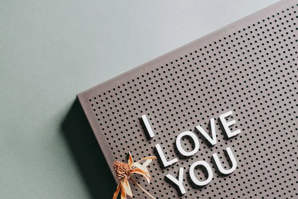 vivre la saint-valentin seul dans le deuil 